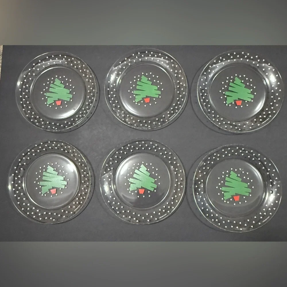 Arcoroc France 1988 6Pc Christmas Tree Confetti 8” Clear Glass Plates - Vintage
